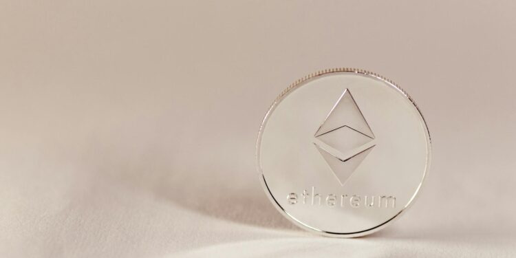 KelpDAO exploiter's funds being transferred to Ethereum Mainnet, showcasing crypto transaction activity.
