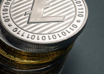 A digital representation of Litecoin's blockchain with highlighted blocks reversing.