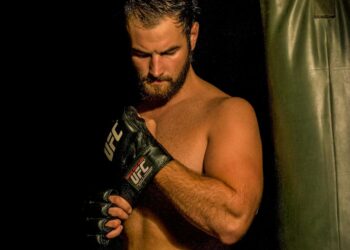 UFC fighters at the White House promoting the $1 million CRO bonus for crypto enthusiasts.